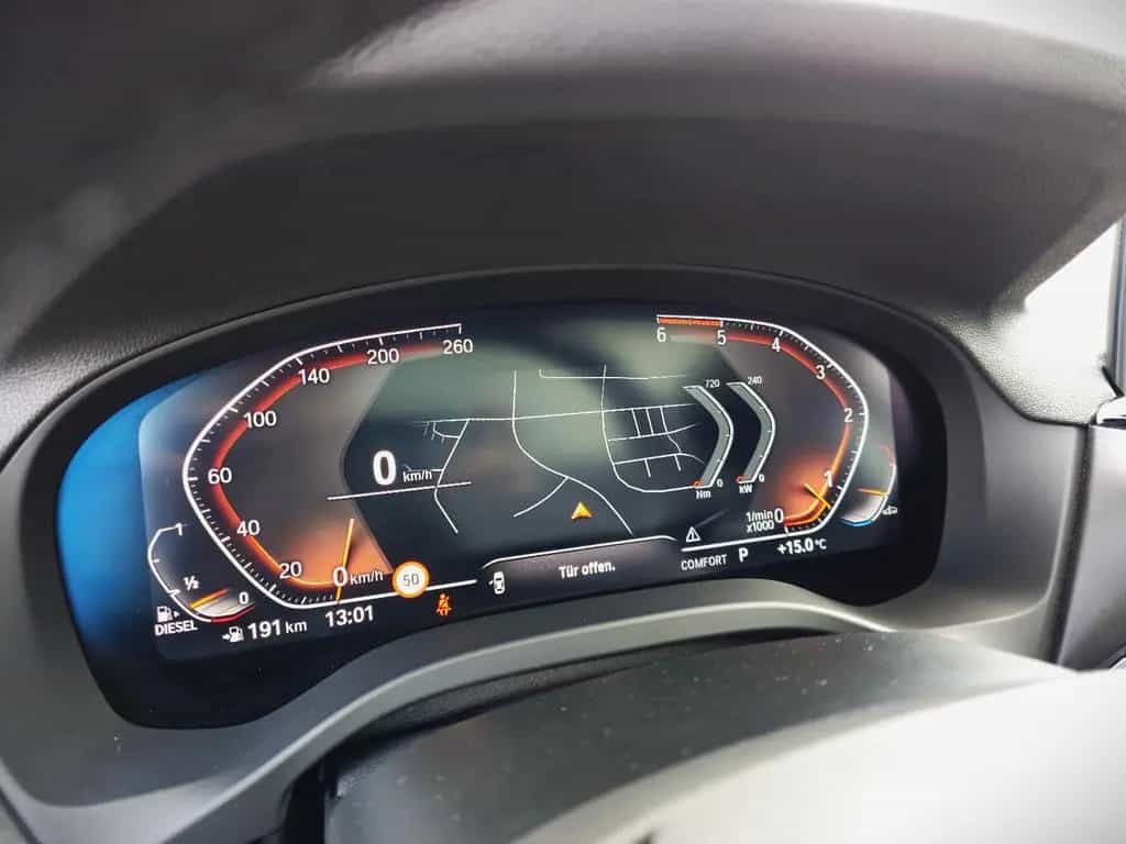 BMW X3 xD 30d xLine LED RFK AHK PANO HUD ACC Keyless 06/2021-photo-24
