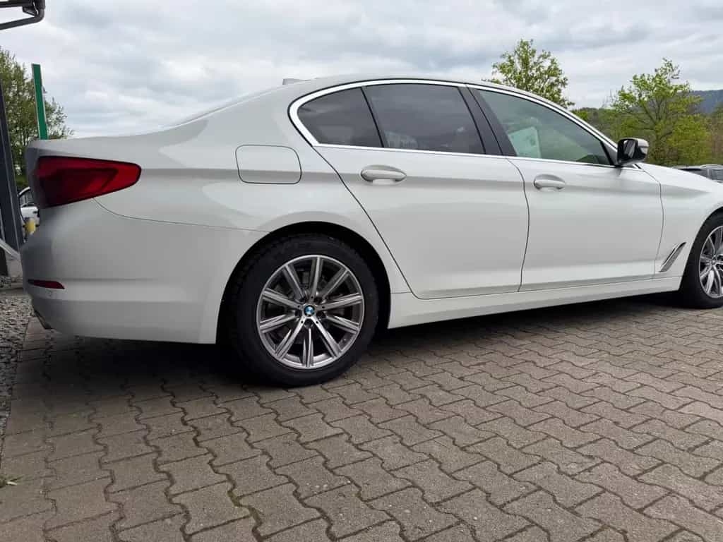 BMW 520 5 Limousine Steptronic*Led*Uni*PDC*Navi 01/2018-photo-5