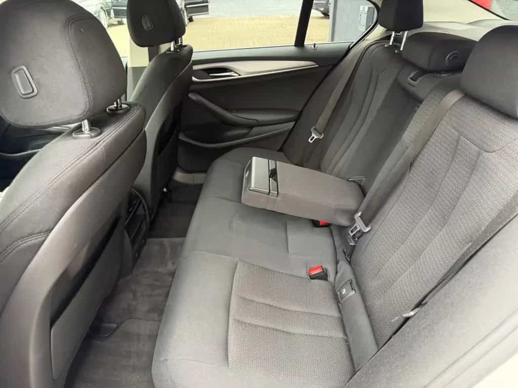BMW 520 5 Limousine Steptronic*Led*Uni*PDC*Navi 01/2018-photo-7