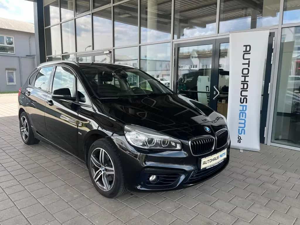 BMW 2 Series 218i Active Tourer Klimaauto, Einparkhi, AHK 04/2017-photo-0