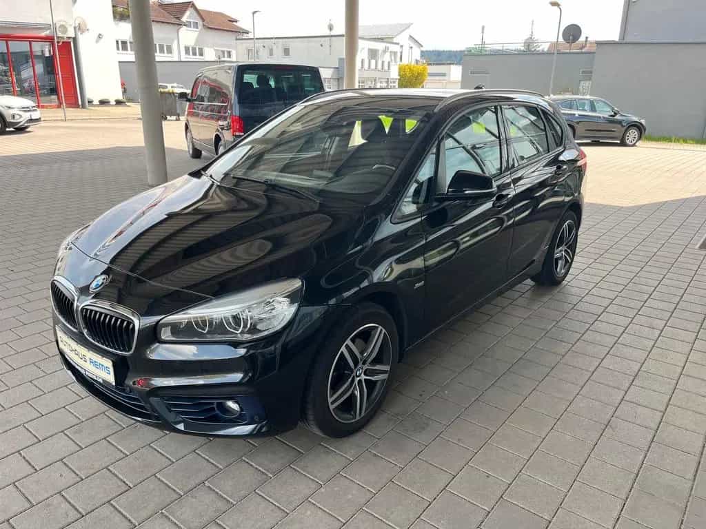 BMW 2 Series 218i Active Tourer Klimaauto, Einparkhi, AHK 04/2017-photo-2