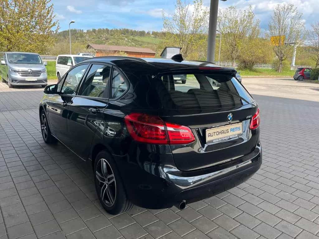BMW 2 Series 218i Active Tourer Klimaauto, Einparkhi, AHK 04/2017-photo-3