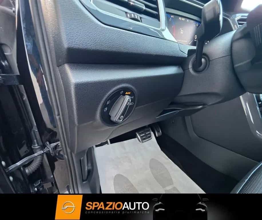 Other Volkswagen T-Roc 1.5 TSI 150cv ACT DSG *R-LINE* 01/2022-photo-11