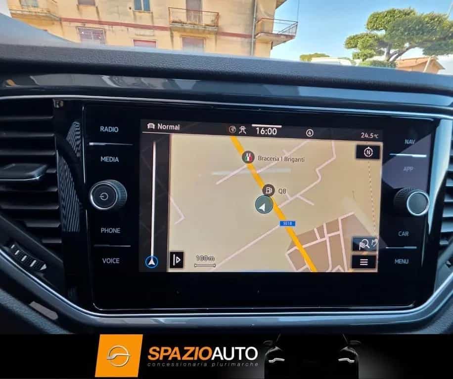 Other Volkswagen T-Roc 1.5 TSI 150cv ACT DSG *R-LINE* 01/2022-photo-8