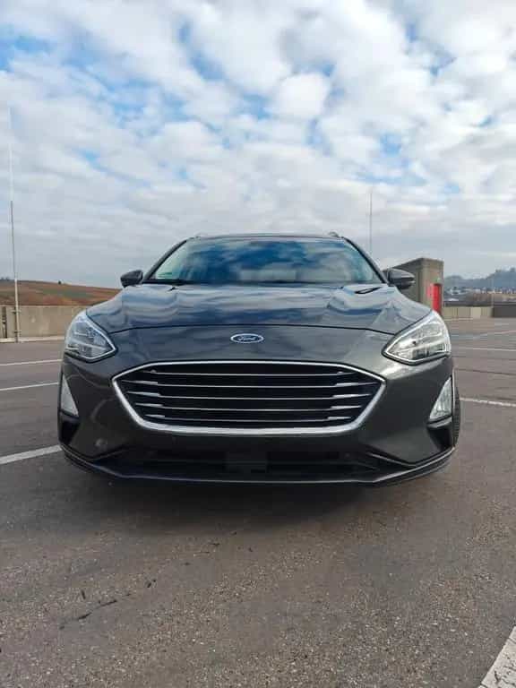 Ford Focus 1,5 EcoBoost Pano-Dach AHK 02/2019-photo-1