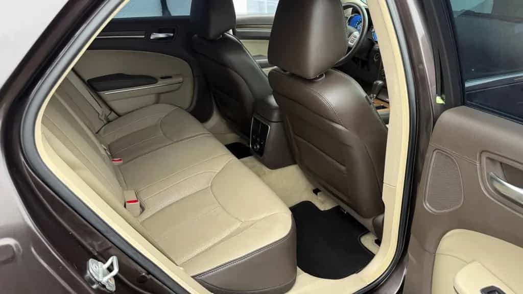 Chrysler 300C Thema #Garantie #Automatik 01/2013-photo-7