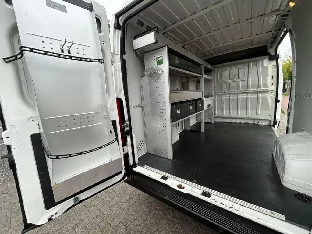 Citroën Jumper 30 L2H2 Kamera/Navi/1Hand 10/2019-photo-12