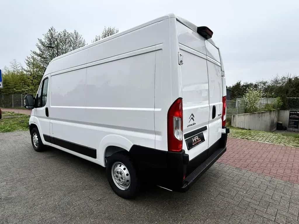 Citroën Jumper 30 L2H2 Kamera/Navi/1Hand 10/2019-photo-3