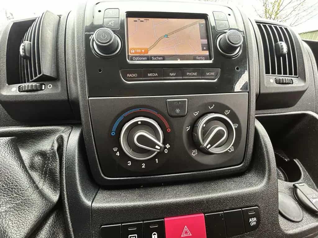 Citroën Jumper 30 L2H2 Kamera/Navi/1Hand 10/2019-photo-7