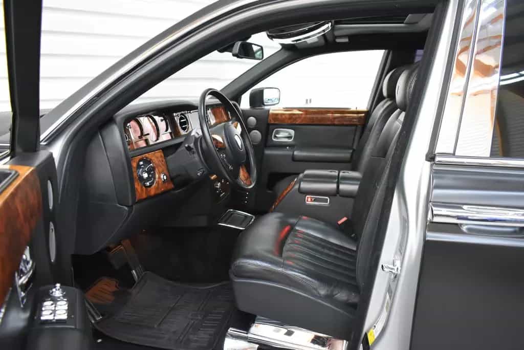 Rolls-Royce Phantom 6.7 V12+Bi-Xenon+Schiebedach+Lexicon 01/2006-photo-12