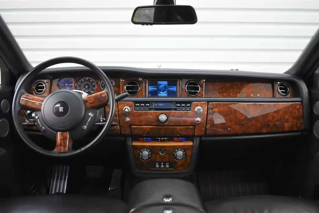 Rolls-Royce Phantom 6.7 V12+Bi-Xenon+Schiebedach+Lexicon 01/2006-photo-22