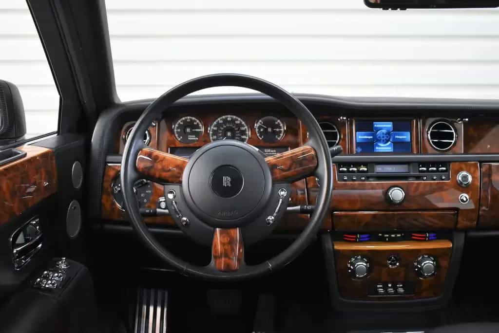 Rolls-Royce Phantom 6.7 V12+Bi-Xenon+Schiebedach+Lexicon 01/2006-photo-25