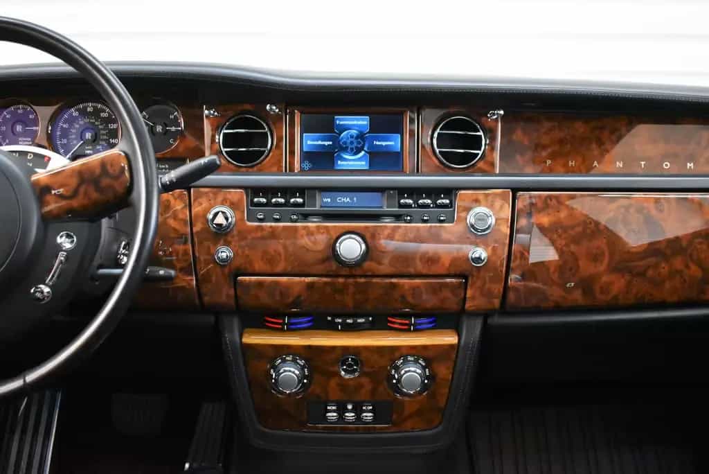 Rolls-Royce Phantom 6.7 V12+Bi-Xenon+Schiebedach+Lexicon 01/2006-photo-26