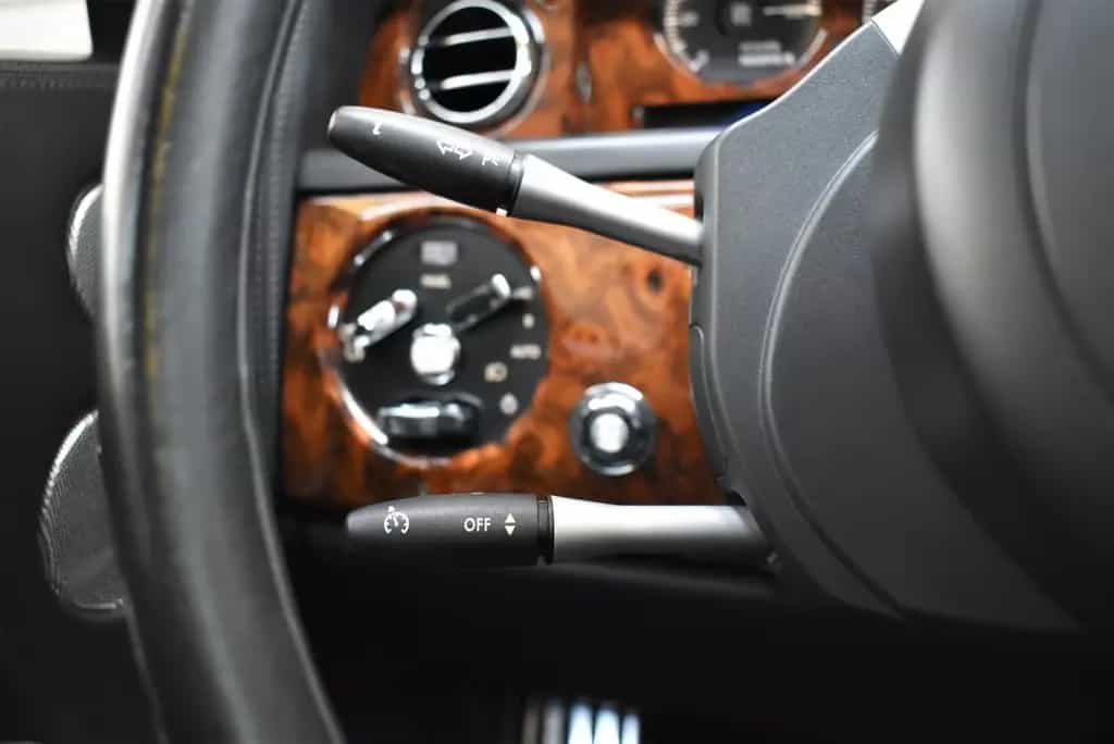 Rolls-Royce Phantom 6.7 V12+Bi-Xenon+Schiebedach+Lexicon 01/2006-photo-36