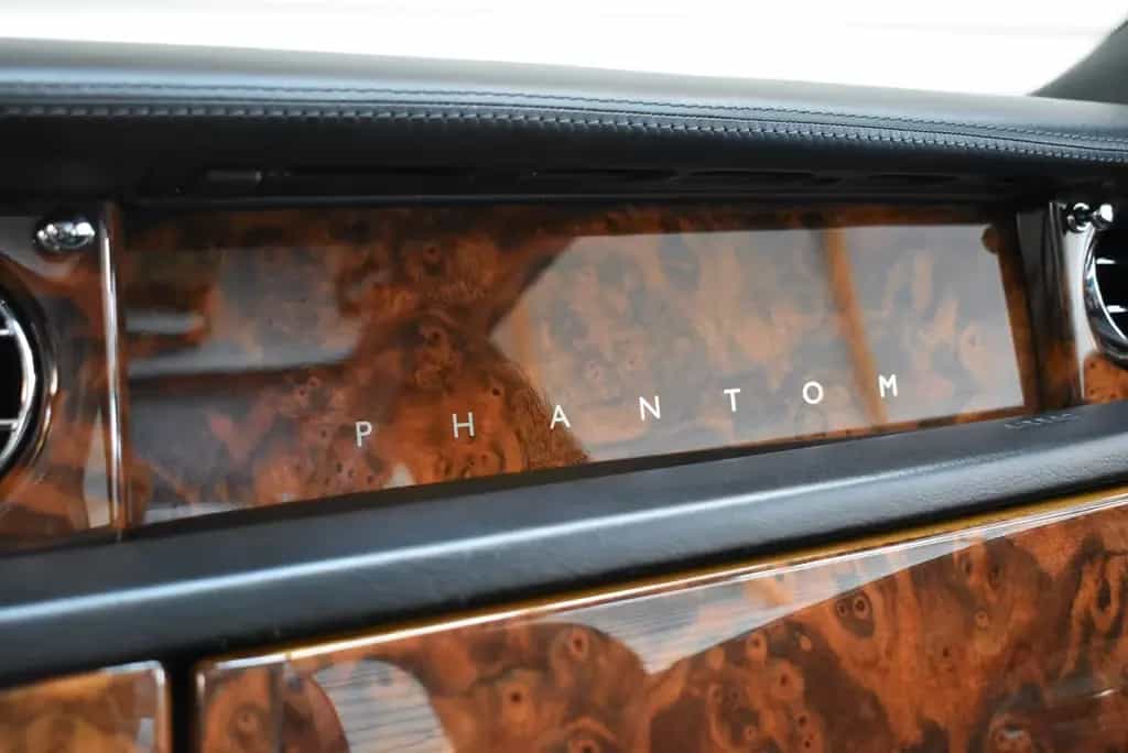Rolls-Royce Phantom 6.7 V12+Bi-Xenon+Schiebedach+Lexicon 01/2006-photo-39