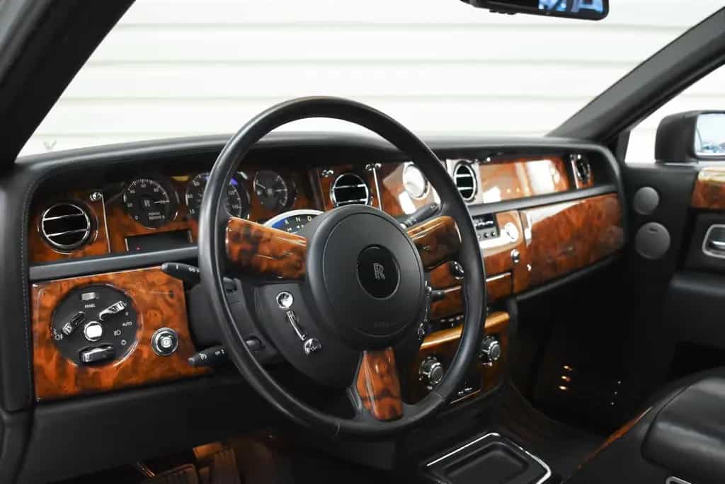 Rolls-Royce Phantom 6.7 V12+Bi-Xenon+Schiebedach+Lexicon 01/2006-photo-8