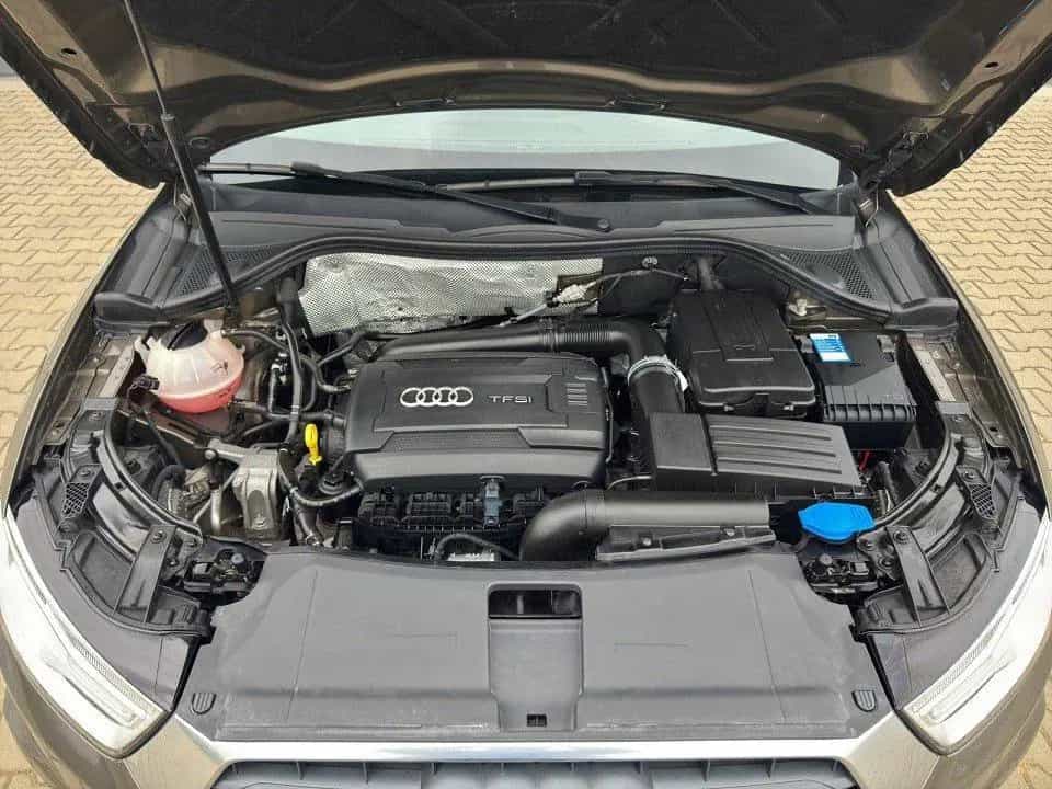 Audi Q3 2.0 TFSI quattro design 11/2015-photo-13