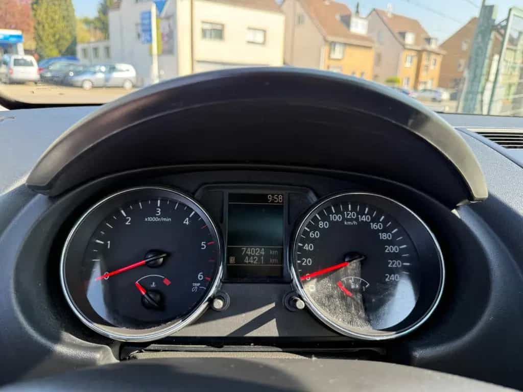 Nissan Qashqai 360*1HAND*TÜV NEU* 12/2013-photo-8