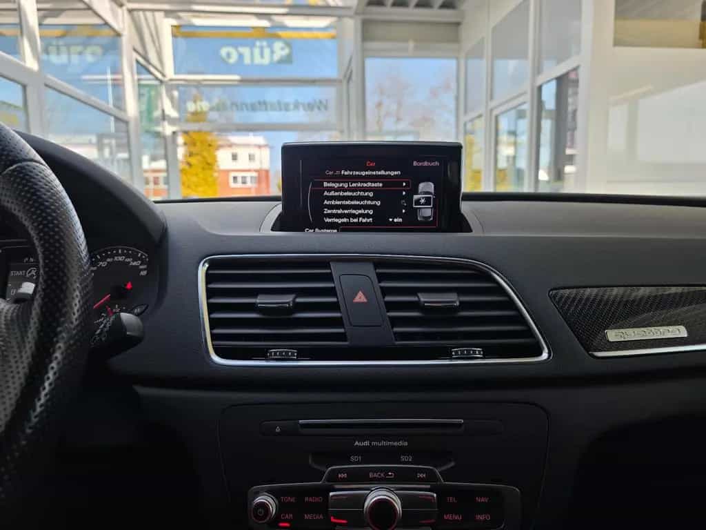 Audi RSQ3 RS Q3 2.5 TFSI quattro performance 06/2016-photo-33