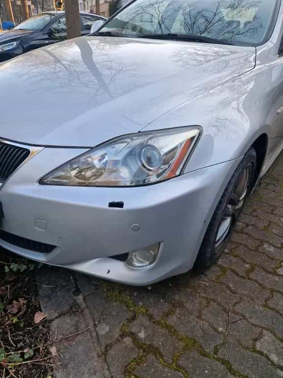 Lexus IS 220 d - fahrtüchtig und gepflegt 05/2009-photo-7