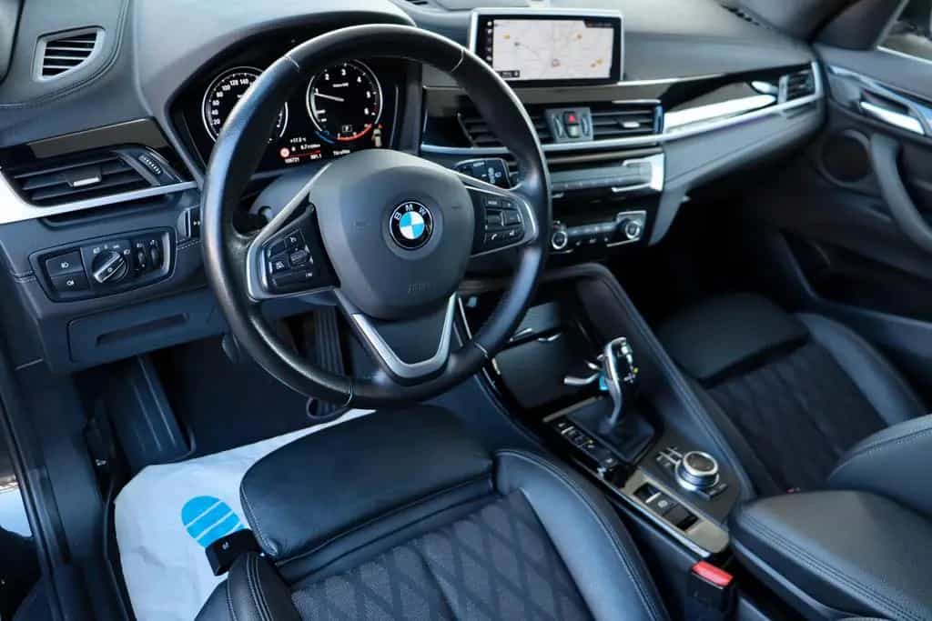 BMW X1 xDrive 20 d xLine *2.Hd*LED*8 Räder*PDC* 10/2021-photo-12