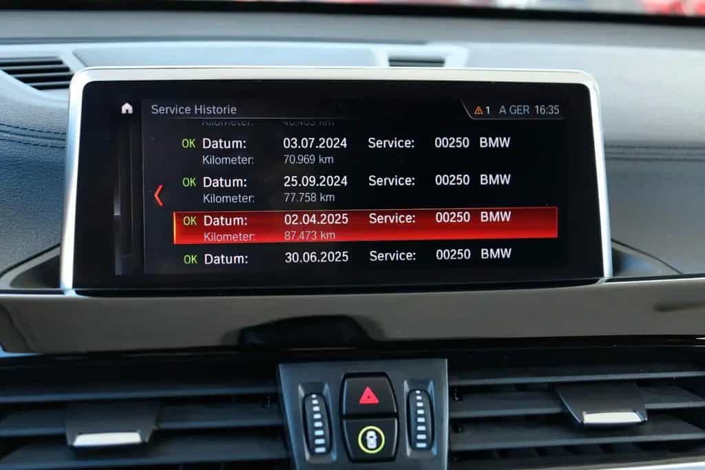 BMW X1 xDrive 20 d xLine *2.Hd*LED*8 Räder*PDC* 10/2021-photo-21