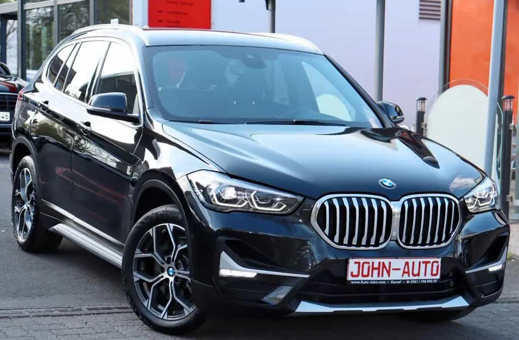 BMW X1 xDrive 20 d xLine *2.Hd*LED*8 Räder*PDC* 10/2021-photo-3