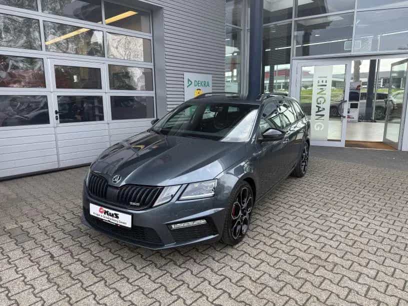 Skoda Octavia TSI RS 2.0 Combi +Navi+CarPlay+Totwinkel 05/2019-photo-1