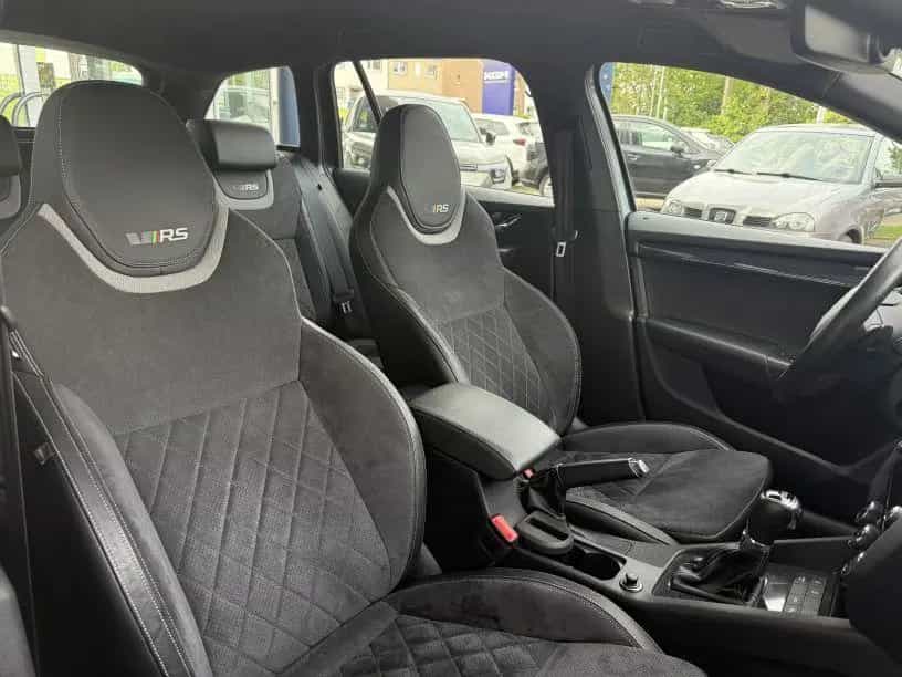 Skoda Octavia TSI RS 2.0 Combi +Navi+CarPlay+Totwinkel 05/2019-photo-11
