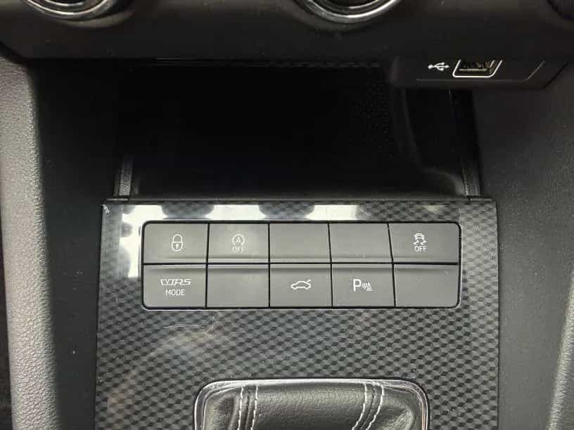 Skoda Octavia TSI RS 2.0 Combi +Navi+CarPlay+Totwinkel 05/2019-photo-18