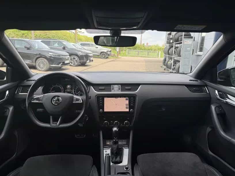 Skoda Octavia TSI RS 2.0 Combi +Navi+CarPlay+Totwinkel 05/2019-photo-20