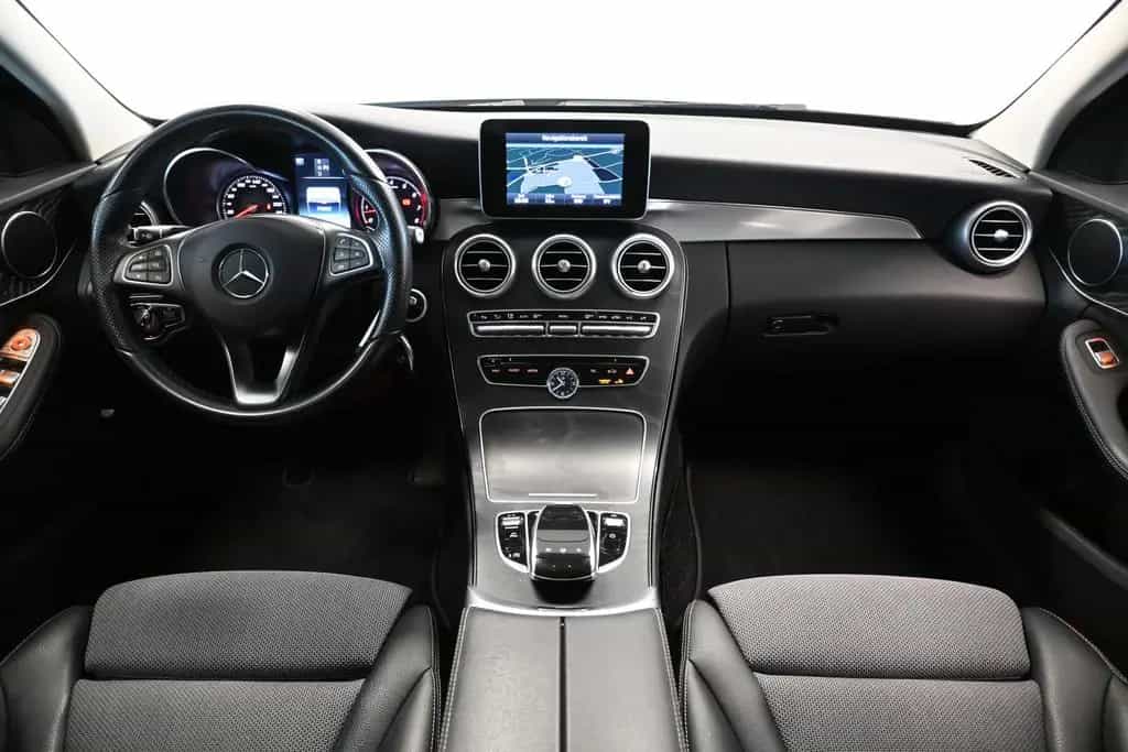 Mercedes-Benz C-Class 180 *LED *AHK *2-ZONEN *SHZ *KAMERA *AMBIENTE 05/2016-photo-11