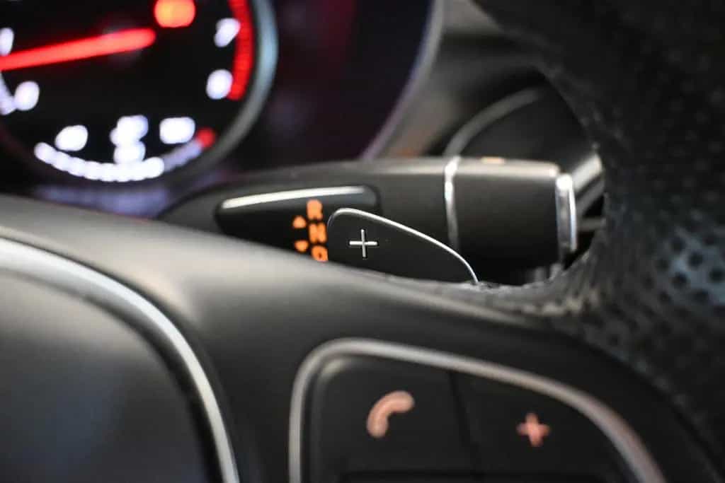 Mercedes-Benz C-Class 180 *LED *AHK *2-ZONEN *SHZ *KAMERA *AMBIENTE 05/2016-photo-23