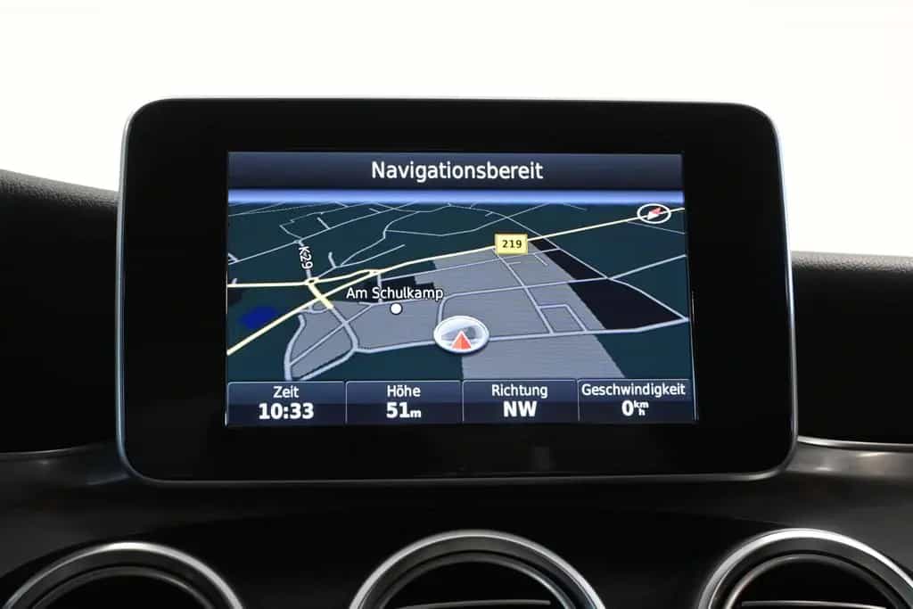 Mercedes-Benz C-Class 180 *LED *AHK *2-ZONEN *SHZ *KAMERA *AMBIENTE 05/2016-photo-28