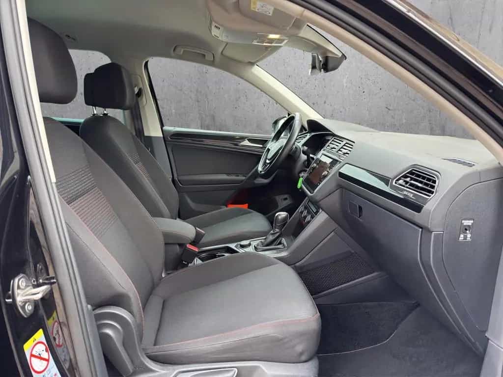 Volkswagen Tiguan °SOUND°4MOTION°AUT°LED°NAV°KAM° 09/2017-photo-11