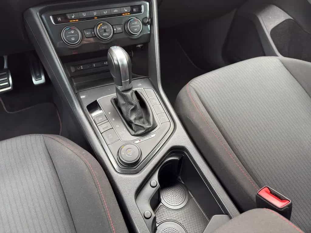 Volkswagen Tiguan °SOUND°4MOTION°AUT°LED°NAV°KAM° 09/2017-photo-20