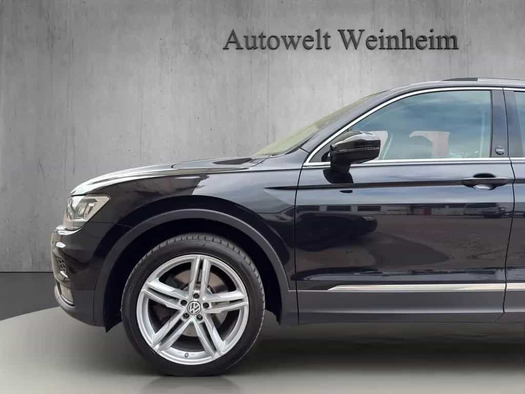 Volkswagen Tiguan °SOUND°4MOTION°AUT°LED°NAV°KAM° 09/2017-photo-8