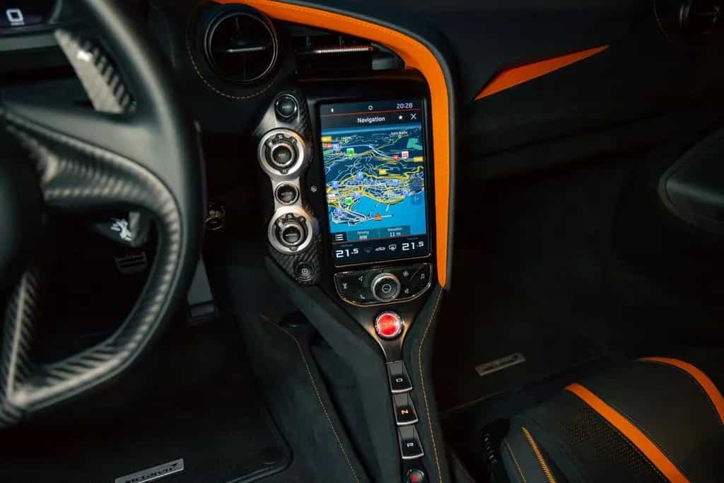 McLaren 720S Spider Performance - Ventura Orange 12/2023-photo-21