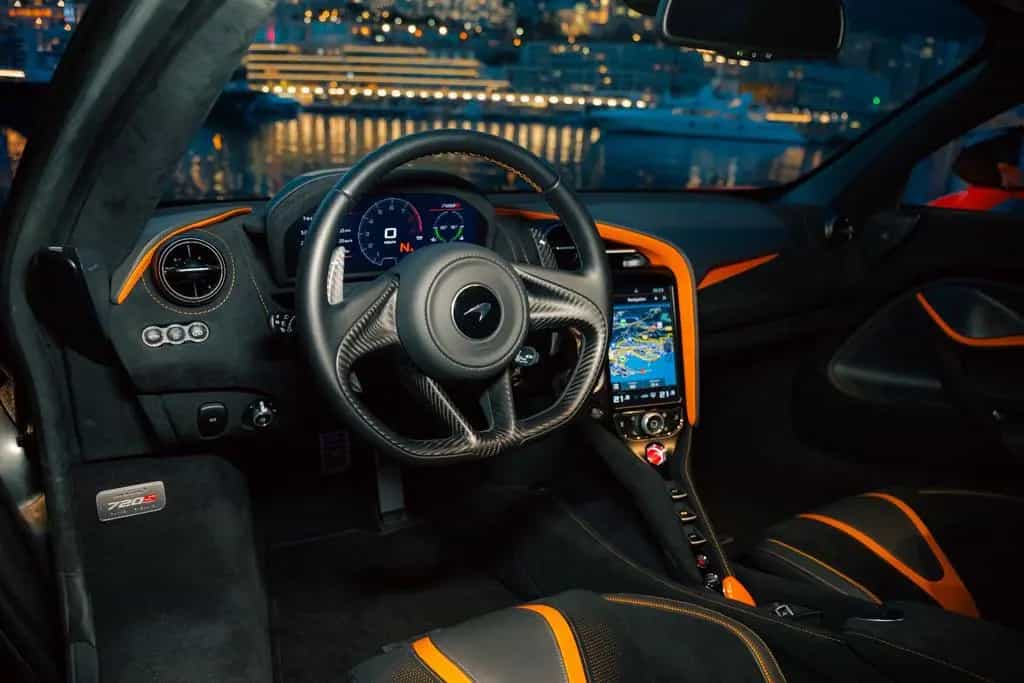 McLaren 720S Spider Performance - Ventura Orange 12/2023-photo-8