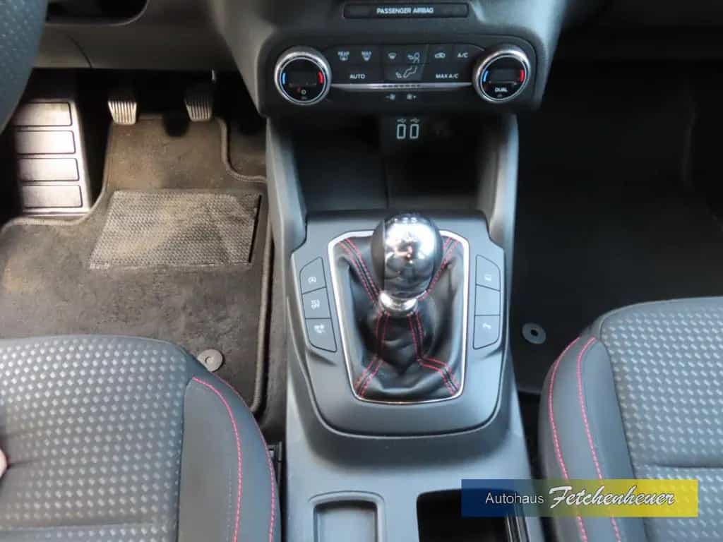 Ford Focus Turn. ST-Line NAVI+LED+RFK+ACC+HuD+DAB+GJR 09/2021-photo-13