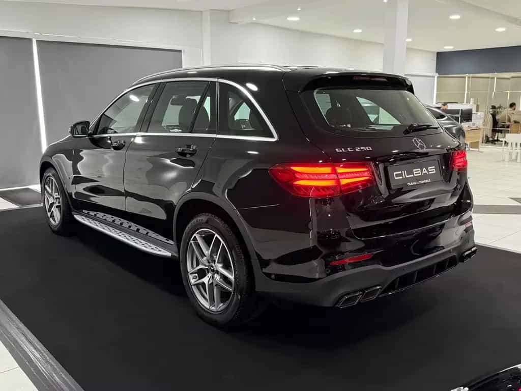 Mercedes-Benz GLC 250 4Matic AMG-LINE*KAMERA*LED*NAVI* 08/2018-photo-10