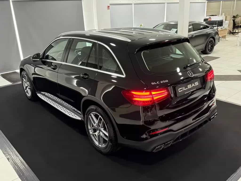 Mercedes-Benz GLC 250 4Matic AMG-LINE*KAMERA*LED*NAVI* 08/2018-photo-11