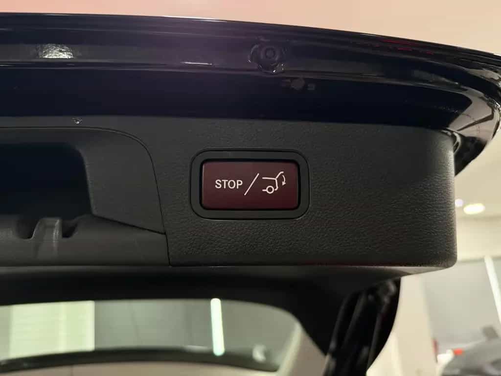 Mercedes-Benz GLC 250 4Matic AMG-LINE*KAMERA*LED*NAVI* 08/2018-photo-18