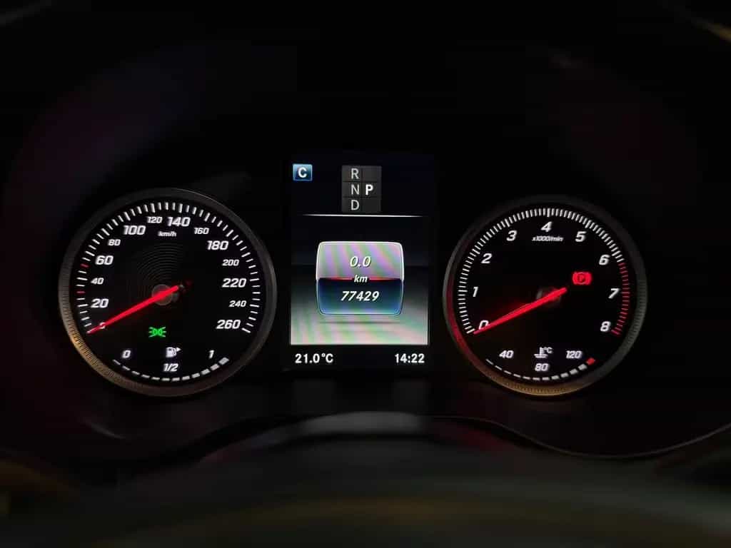 Mercedes-Benz GLC 250 4Matic AMG-LINE*KAMERA*LED*NAVI* 08/2018-photo-27