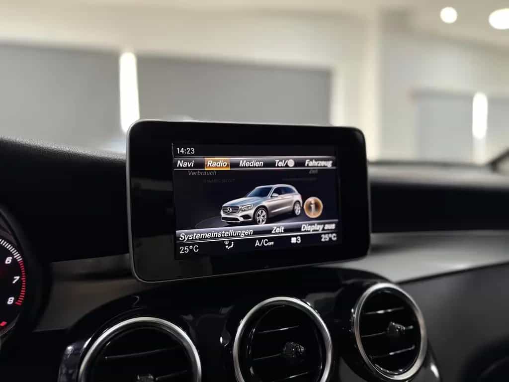 Mercedes-Benz GLC 250 4Matic AMG-LINE*KAMERA*LED*NAVI* 08/2018-photo-30