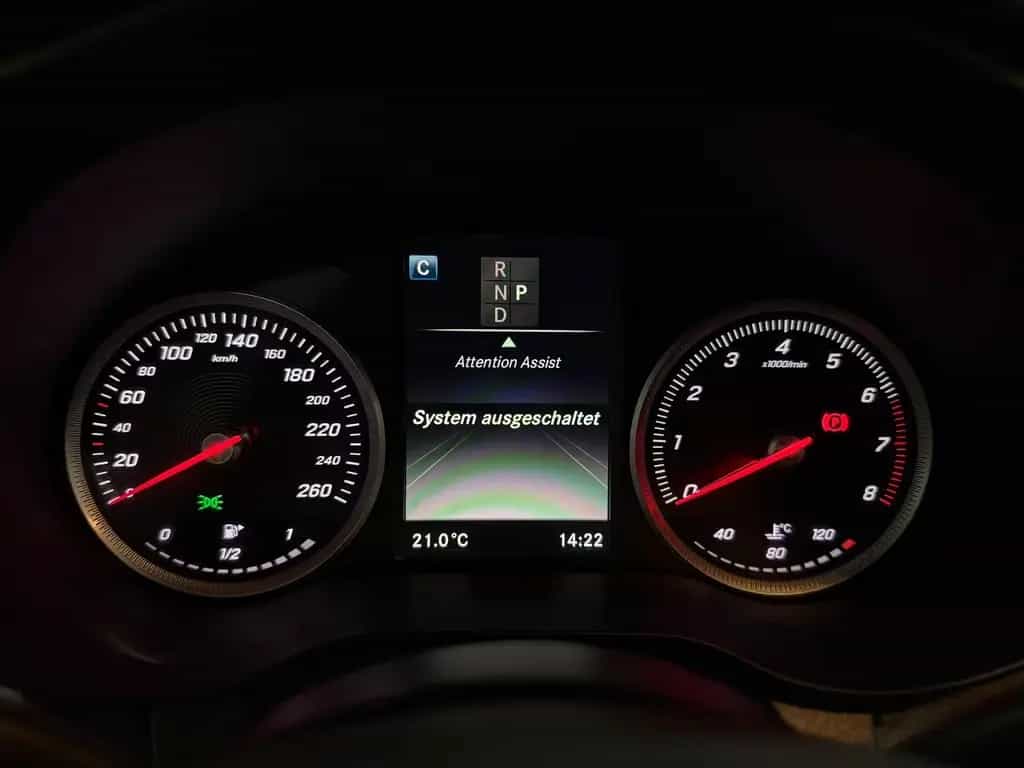 Mercedes-Benz GLC 250 4Matic AMG-LINE*KAMERA*LED*NAVI* 08/2018-photo-32