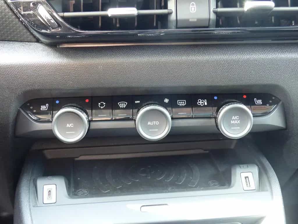 Citroën C4 Lim. Max 02/2024-photo-13