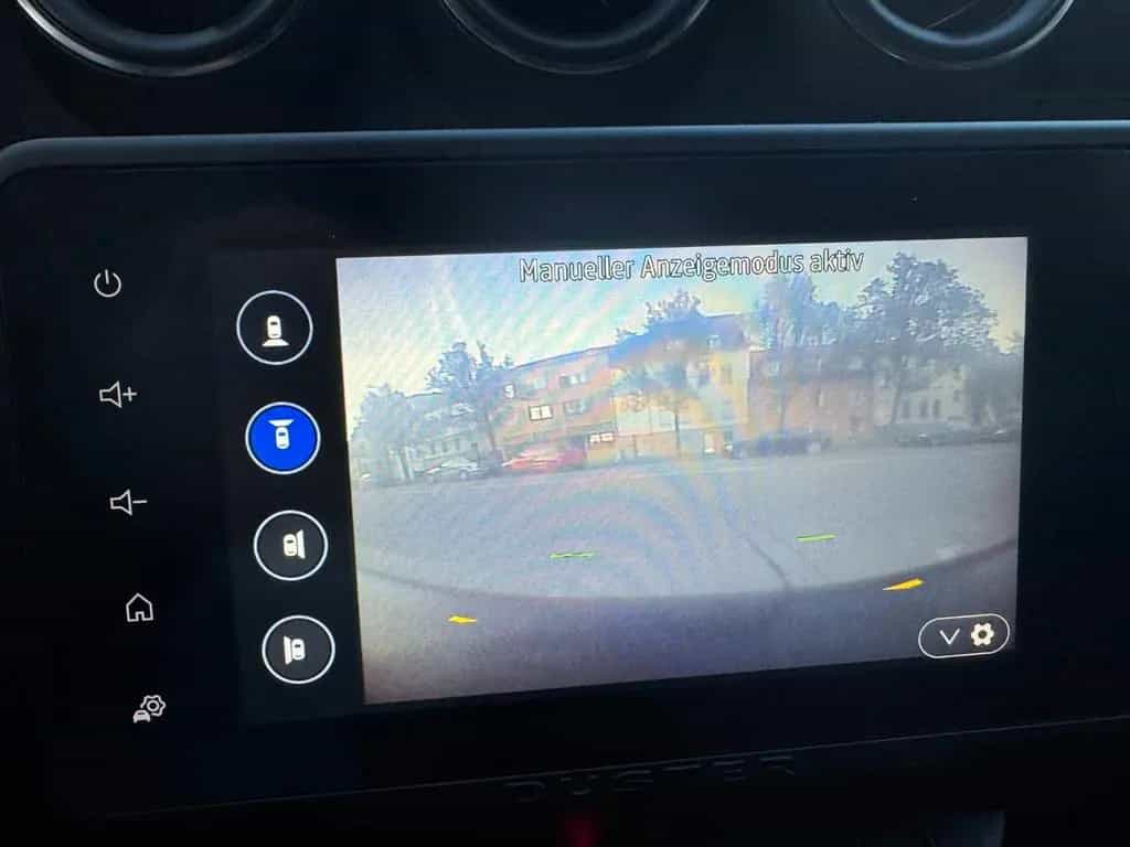 Dacia Duster II Prestige 1.Hand neue TÜV 08/2021-photo-12