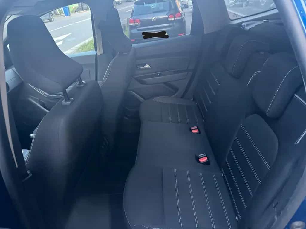 Dacia Duster II Prestige 1.Hand neue TÜV 08/2021-photo-18