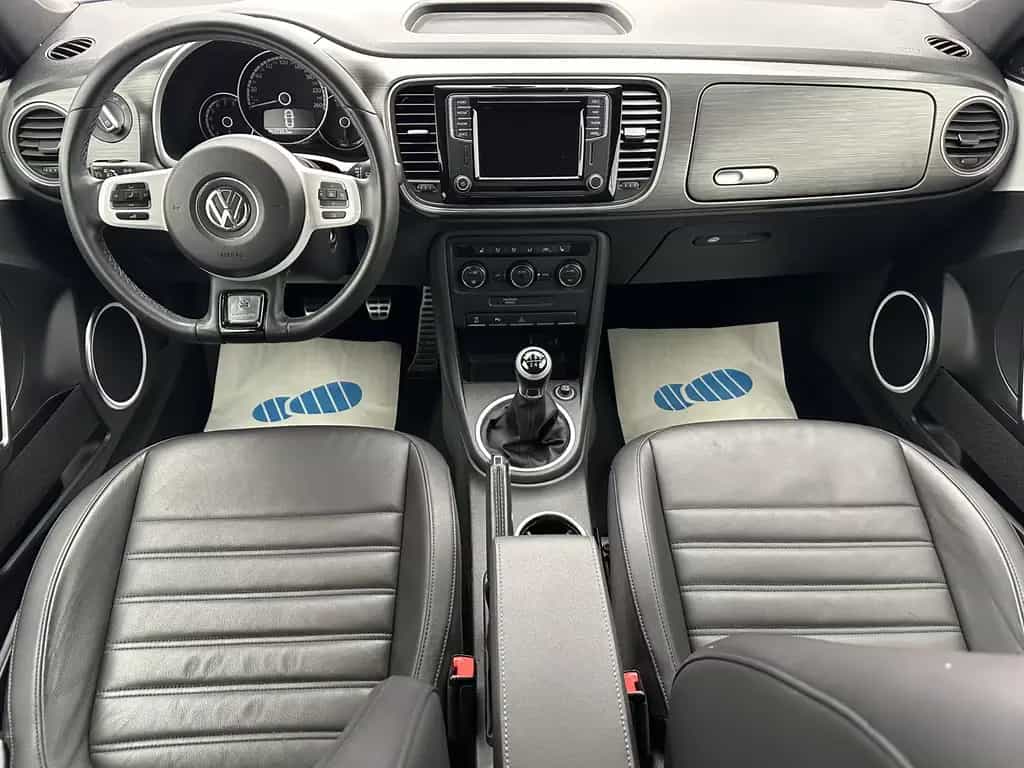 Volkswagen Beetle Karmann BMT "NAVI-MULTI-LEDER-SITZH-PDC" 02/2016-photo-16